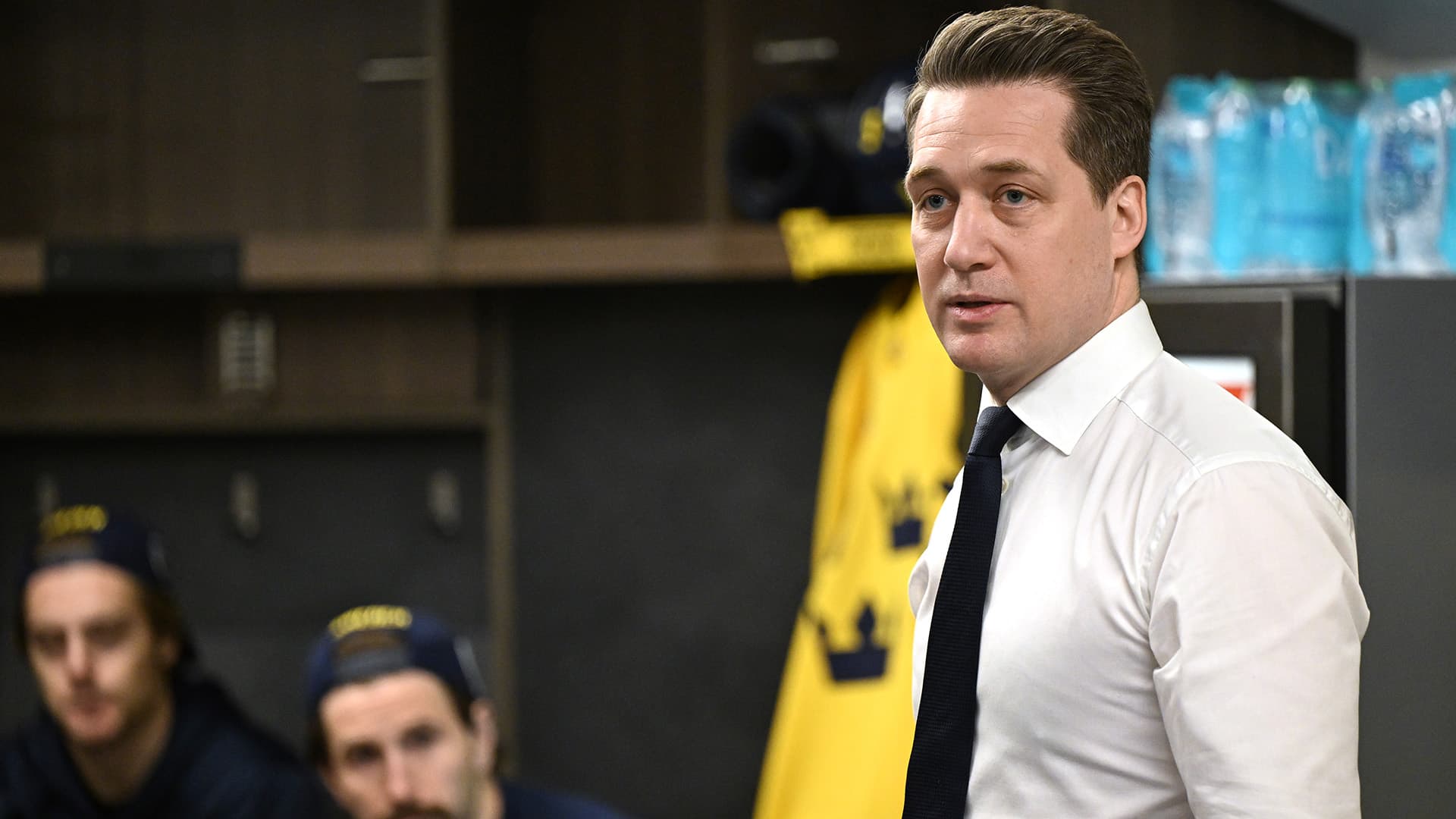 Tre Kronor herrs förbundskapten Sam Hallam lämnar landslaget efter säsongen 2025/2026